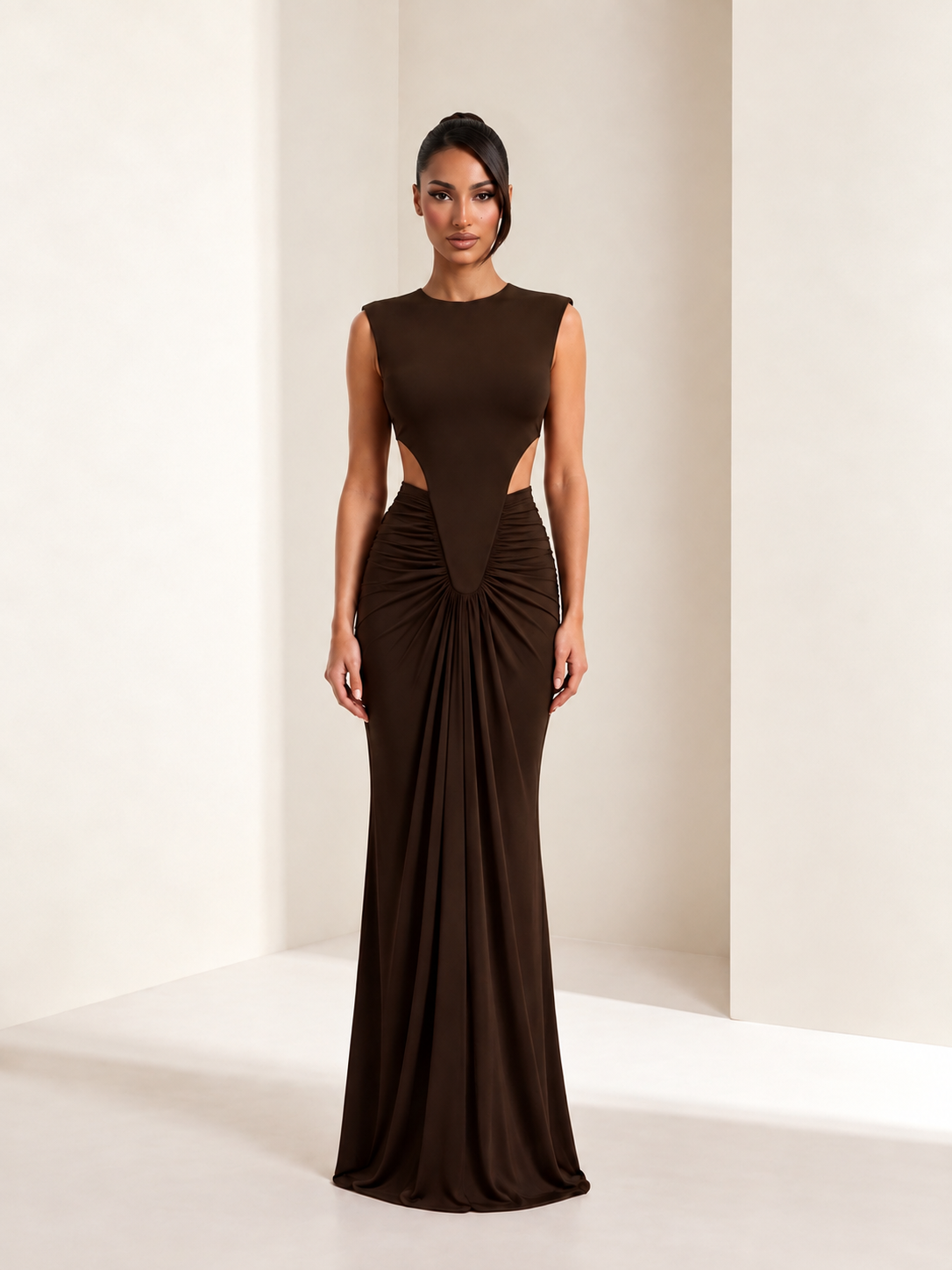 ANAIS | Vestido Elegante Marrón con Cut-Out