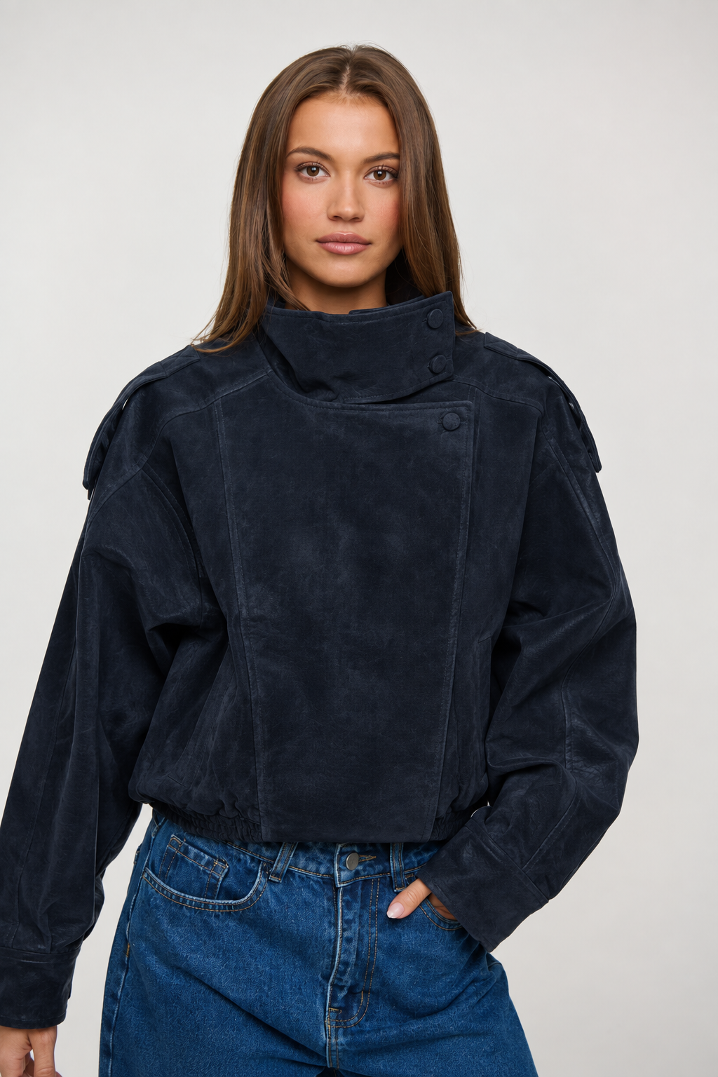 Chaqueta Negra Cuello Alto Laurent
